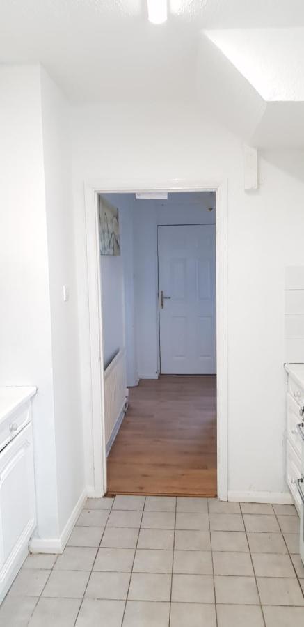 61 Baker Street Lejlighed Luton  Eksteriør billede